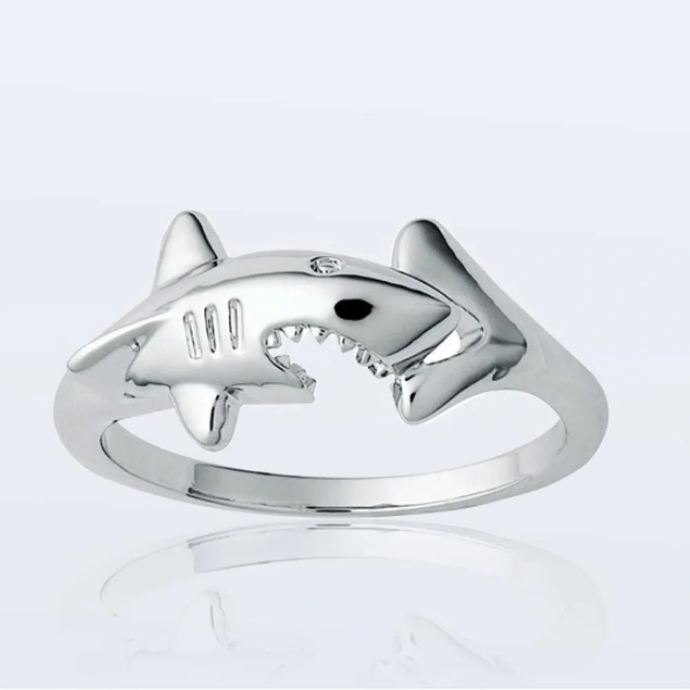 Shark Ring womens size 9 ring - Picture 2 of 3